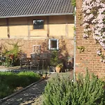 Hébergement de vacances Vakantiewoning In Monumentale Boerderij Met Yurt *