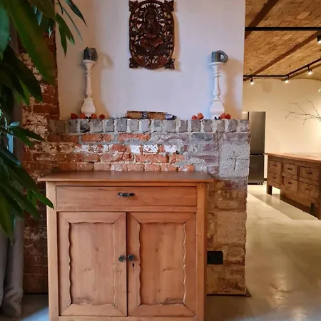 Casa de Férias Vakantiewoning In Monumentale Boerderij Met Yurt Eckelrade