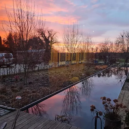 Luxe Yurt In Monumentale Boerderij Vakantiehuis