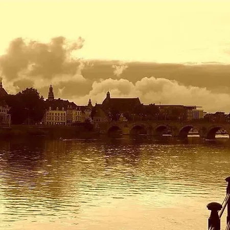 Vakantiewoning In Monumentale Boerderij Met Yurt Eckelrade