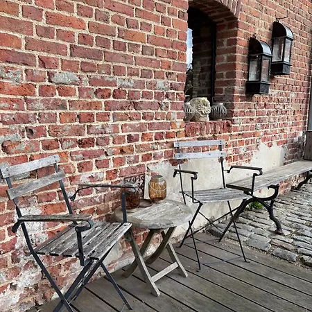 Vakantiewoning In Monumentale Boerderij Met Yurt Holiday home *