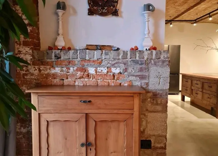 Сasa de vacaciones Vakantiewoning In Monumentale Boerderij Met Yurt Eckelrade