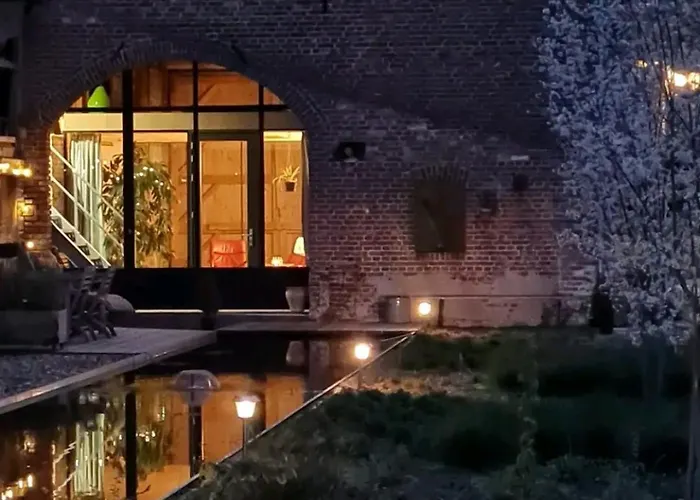 Vakantiehuis Vakantiewoning In Monumentale Boerderij Met Yurt *